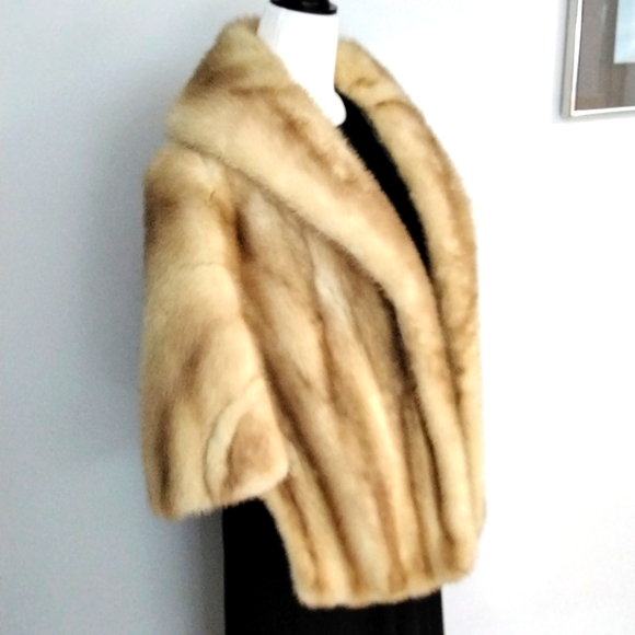 Vintage 1950's - 1960's Blonde Mink Stole with shawl collar - Picture 2 of 16